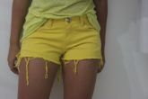short colorido